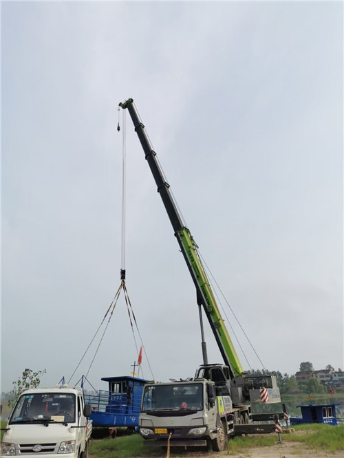 巴中市桥梁建设吊装案例